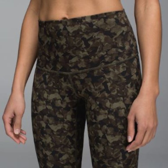 lululemon athletica Pants - LULULEMON| Wunder Under *Full-On Luon (Roll Down) Mystic Jungle Fatigue SZ 6